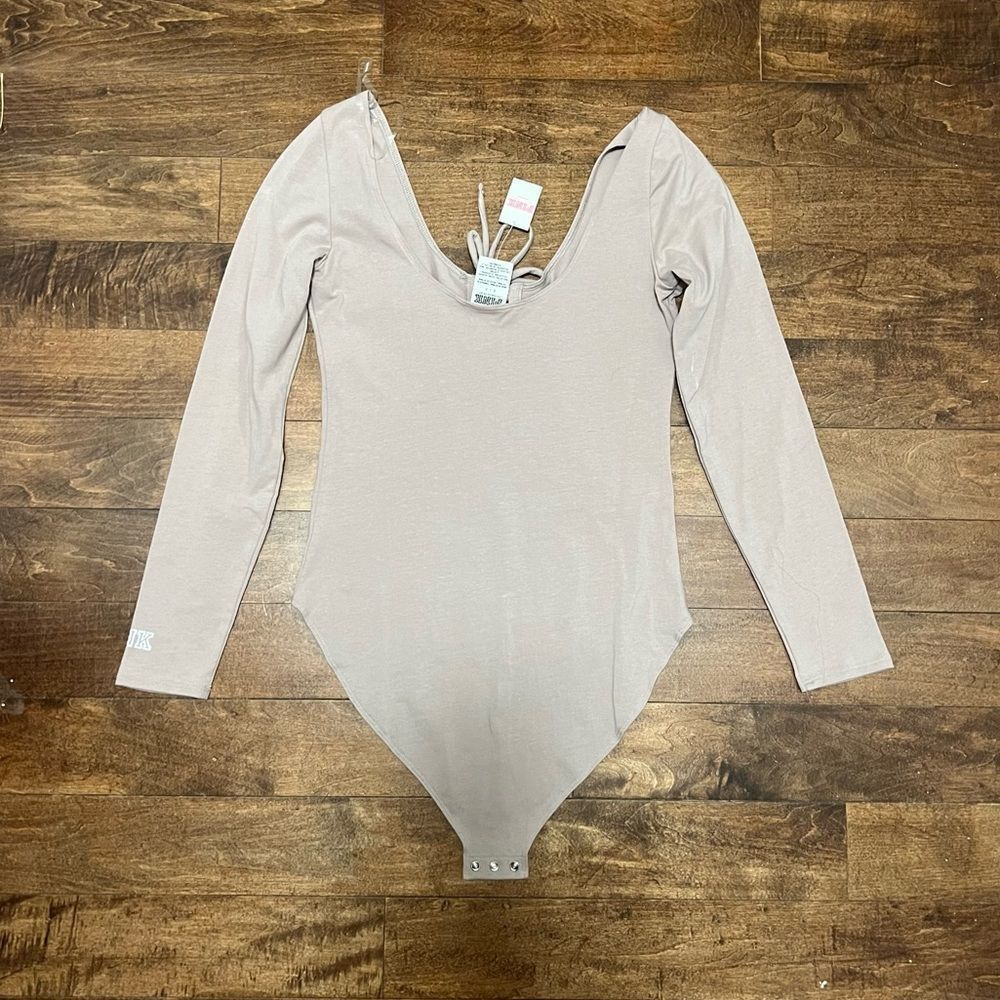 Lace Up Bodysuit   - Picture 2 of 2
